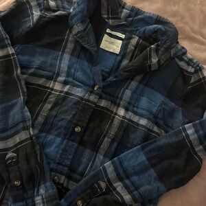 American Eagle Outfitters Blue and Black Plaid Shirt